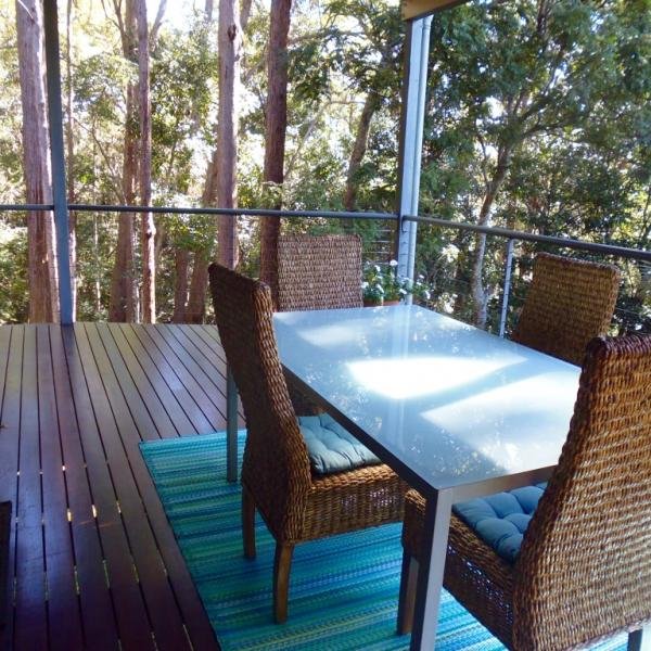 Sunshine Coast Private Retreat Deck